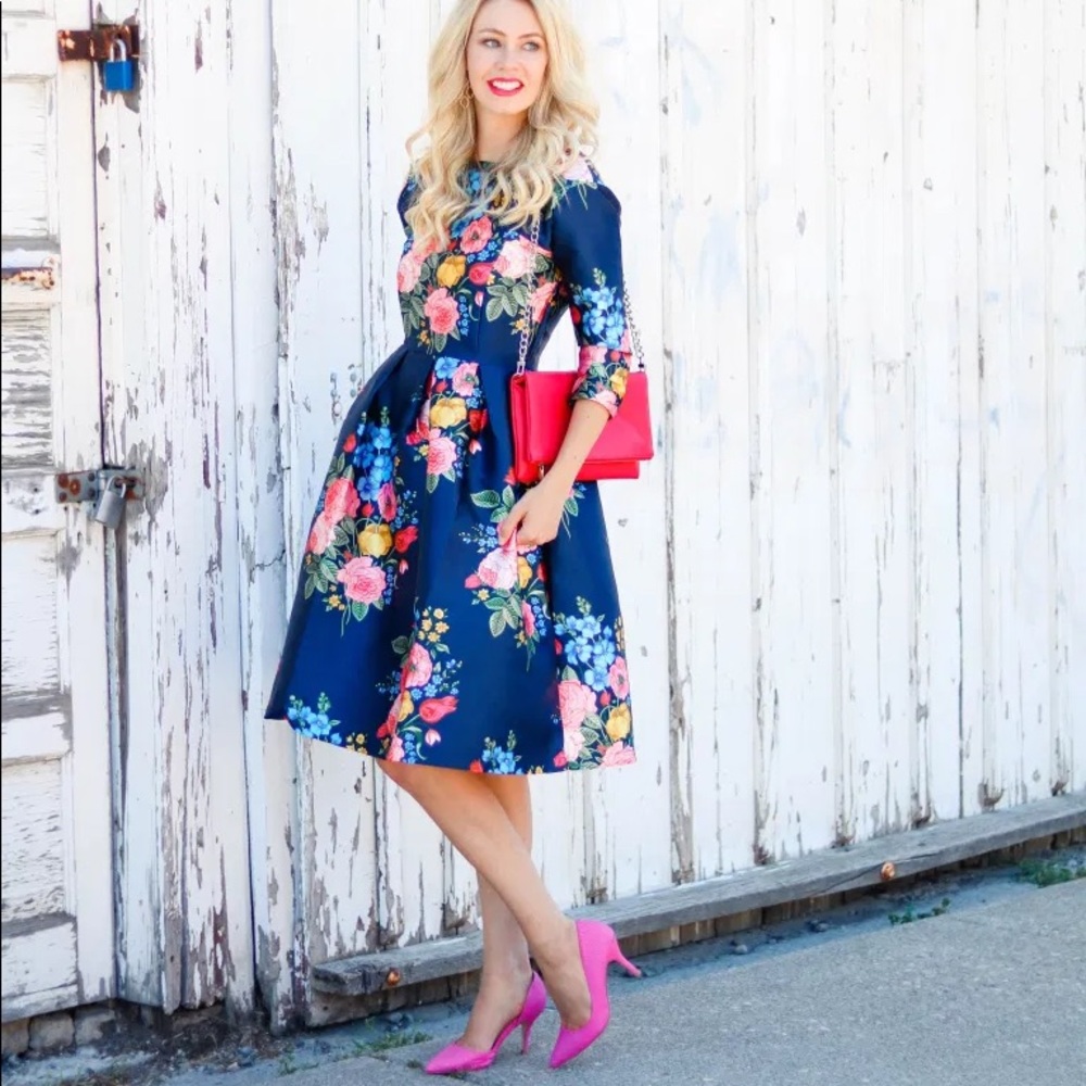 Chicwish Printed Bouquet Midi Dress NWOT